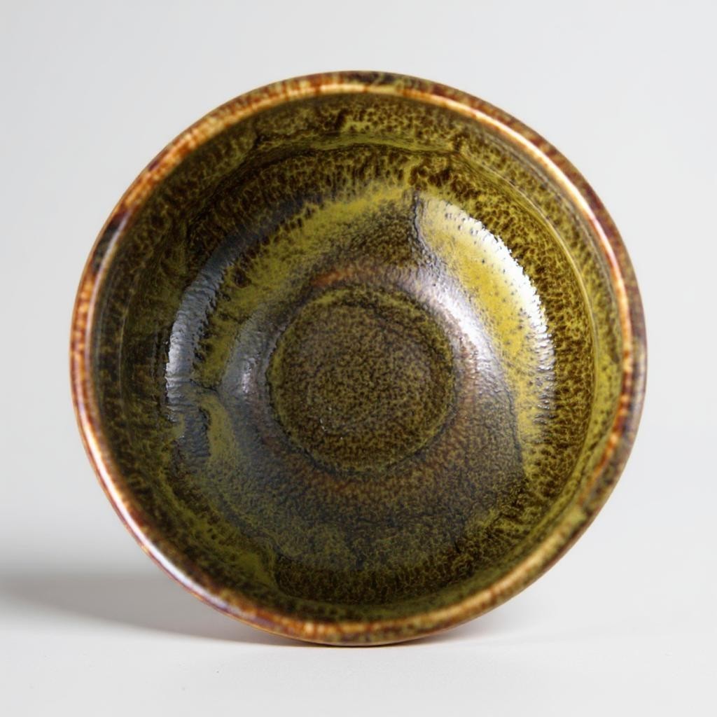 Nishigama Kiln Amber Glaze Matcha Bowl - Handcrafted Japan